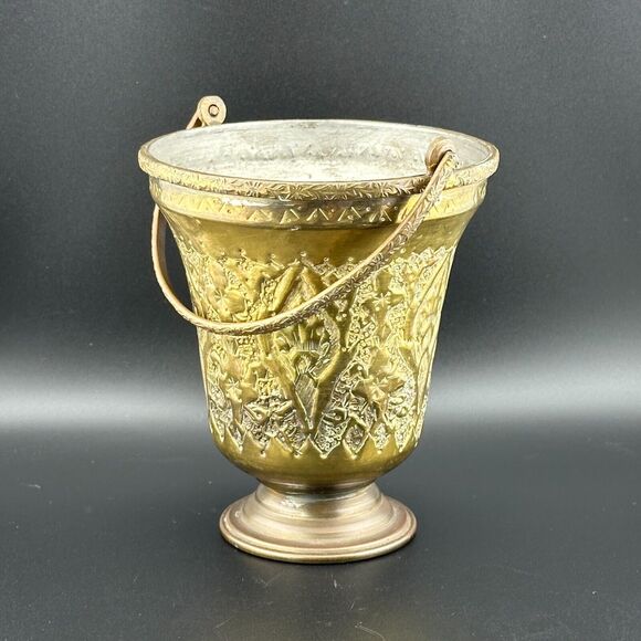 Small Vintage Rustic Brass Metal Bucket with Handle Hand Hammered Decor 5.5" H - Picture 10 of 10